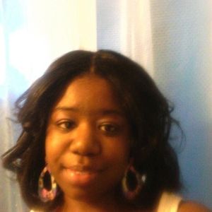 Meet your Posher, Alicia