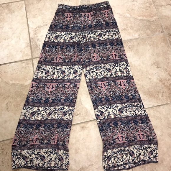 ❌SOLD❌Charlotte Russe pants