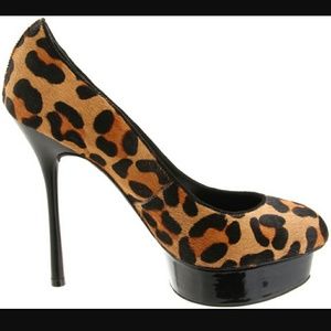 Guess by Marciano Leopard Platform Heel 7.5M