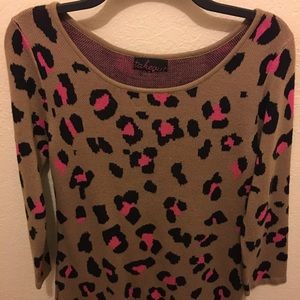 Leopard Sweater 3/4 sleeve