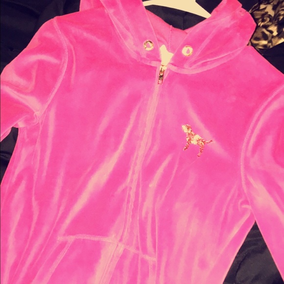 Pink sweater 💖💖💖💖