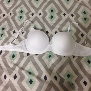 never worn ! got last year but never fit. size 34C