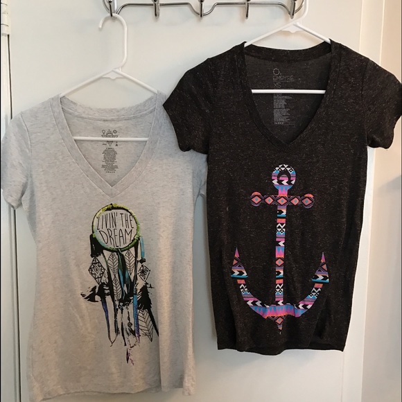 Empyre v-neck shirts