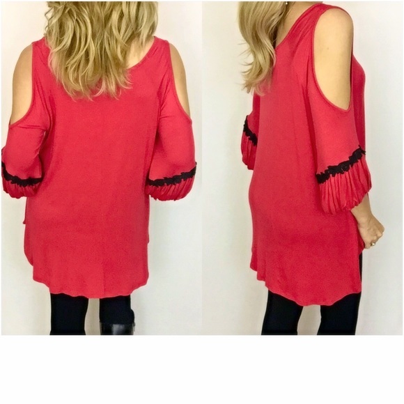 Fun flirty flowy cold shoulder Tunic Top M/L - Picture 4 of 4