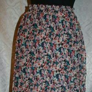 💡 SALE 💰  Disney Cinderella Boho flowy skirt