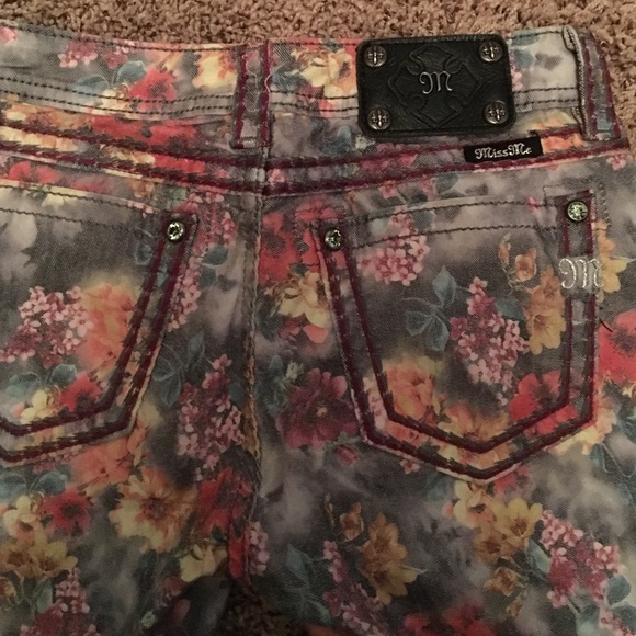 Miss me's floral print.