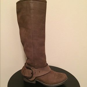Steve Madden knee high boots