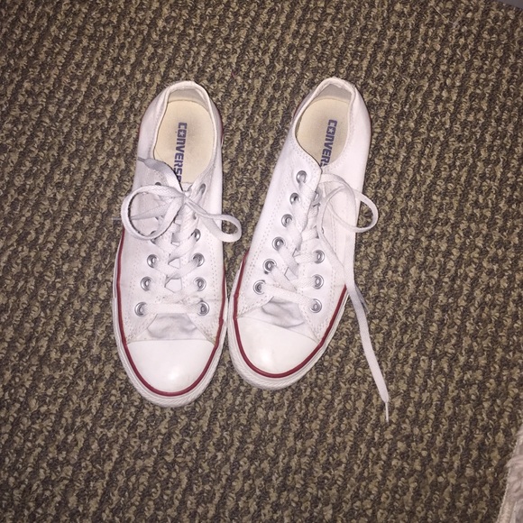 White converse women's 9 men's 7