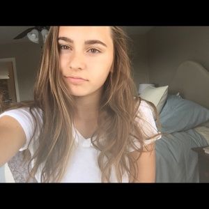 Meet your Posher, Hannah