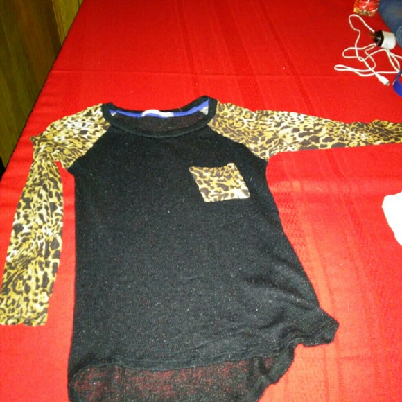 Leopard Print light sweater