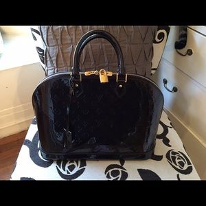 Alma Vernis Gm Burgundy/Rouge Fauviste Satchel