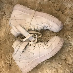 Nike mid top Air Force 1