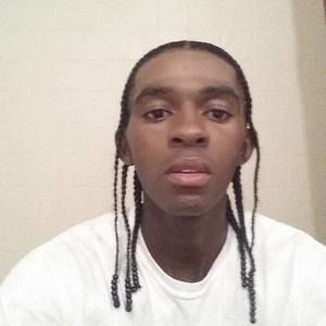 Meet your Posher, Clarence