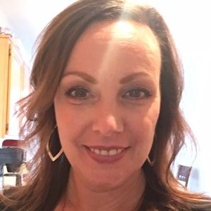 Meet your Posher, Linda