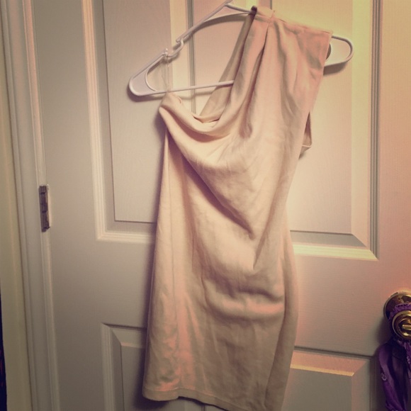 One strapped dress