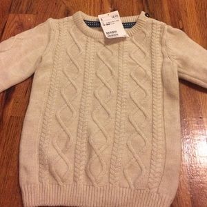 H&M sweater never worn