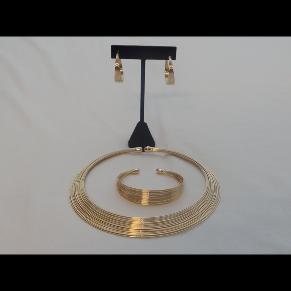 Three piece set - Picture 1 of 1