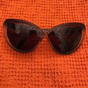 Tom Ford Accessories - Tom Ford cat eye sunglasses Tom Ford Accessories - Tom Ford cat eye sunglasses