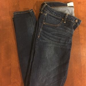 Brand new Abercrombie & Fitch jean jegging.