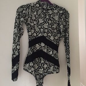 2015 O'Neill one piece/ rash guard.