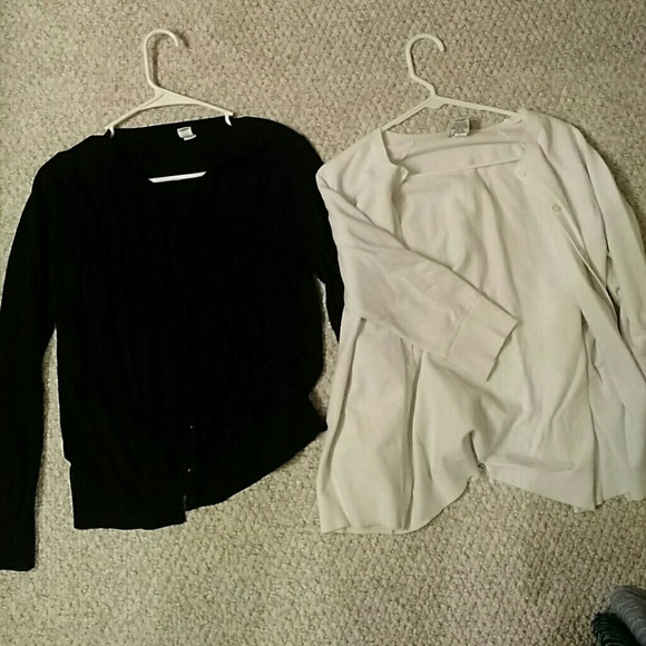Old navy maternity cardigans