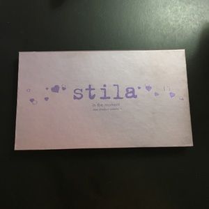 Stila Purple eyeshadow palette