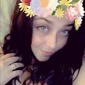 Meet your Posher, Meagan