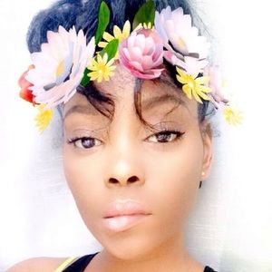 Meet your Posher, Annietha