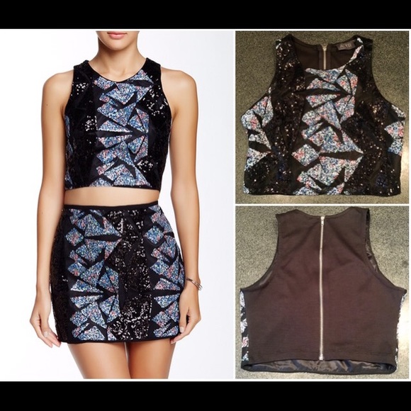 ‼️Sale‼️ASTR Sequined Crop Top