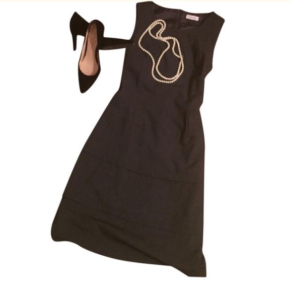 Calvin Klein Dresses & Skirts - Stunning & Sophisticated, classy gray dress.
