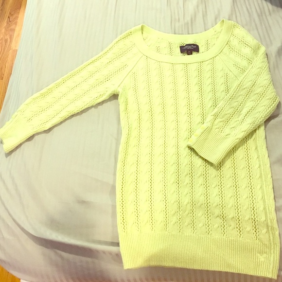 American Eagle green sweater.