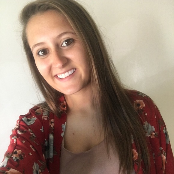Meet your Posher, Maggi - Picture 1 of 1