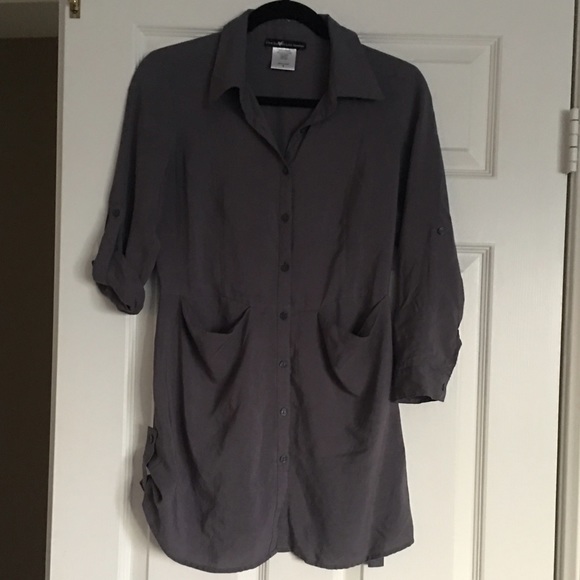 Grey button tunic