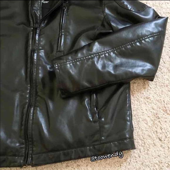 Levi's Leather Jacket - Picture 4 of 7