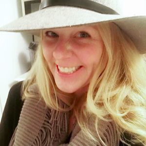 Meet your Posher, Julie