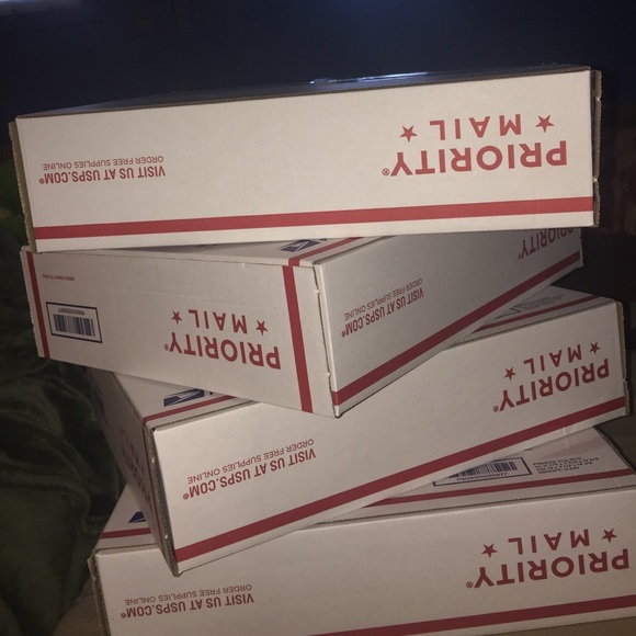 It's shipping day!!