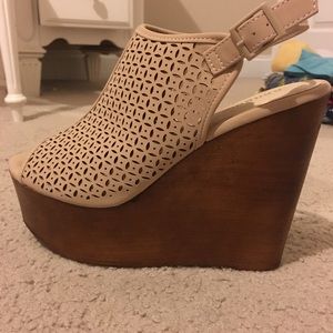 Nude wedges size 9