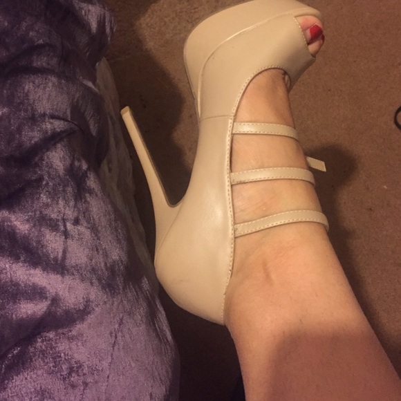 Nude heels