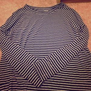 Aerie Large women's long sleeve NWOT