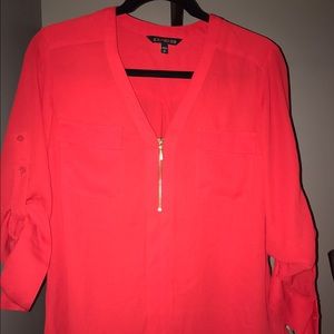 Red Express portofino shirt with gold detail!