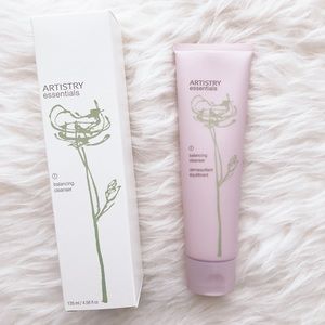 Artistry Balancing Cleanser