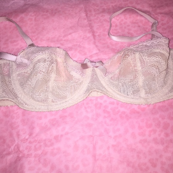 Victoria's Secret 36B Unlined Demi