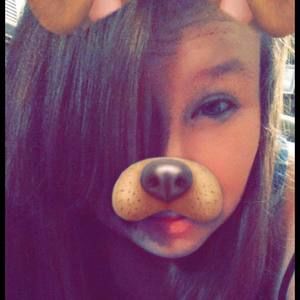 Meet your Posher, Elissa