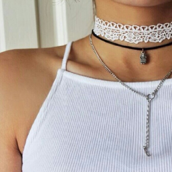 Thick White Lace Choker