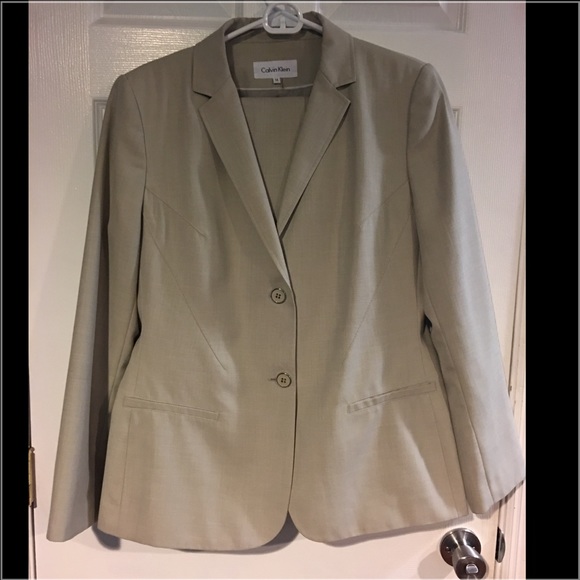 Calvin Klein 2 piece business suit