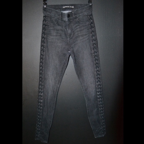 Skinny High Waisted Lace-up Jeans
