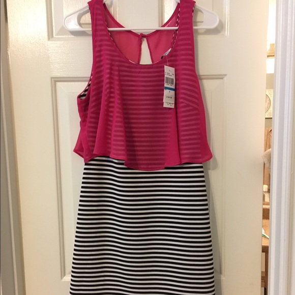 Striped Dress👗 NEW - Picture 3 of 7