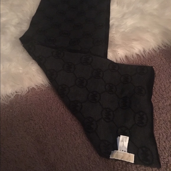 Michael Kors scarf