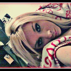 Meet your Posher, Justine