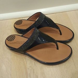 FITFLOP navy sandals